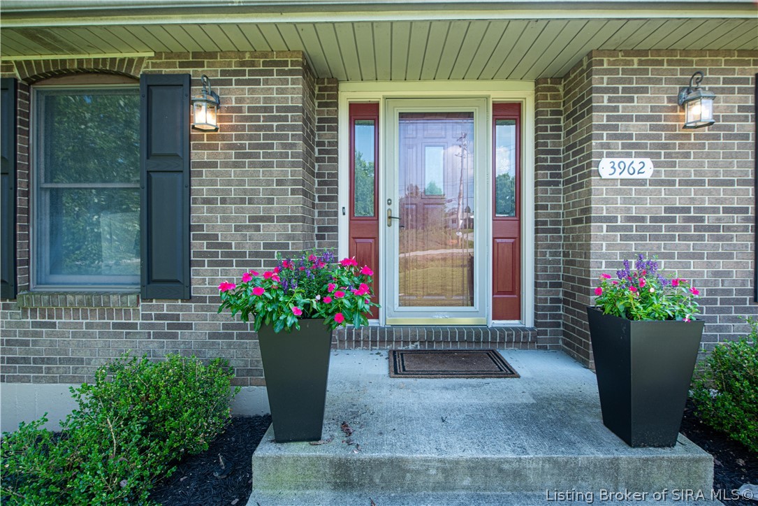 3962 North Luther Road Floyds Knobs, IN 47119 - Photo 4 of 25