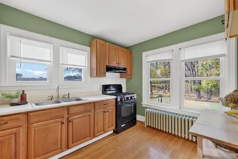 $395,000 | 2809 Highway 9D, Poughkeepsie, NY 12601