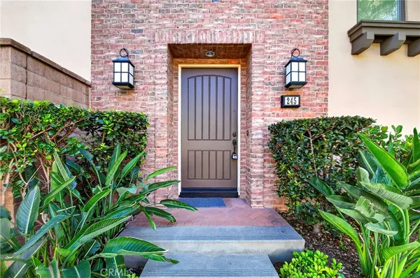 $1,698,000 | 245 Rodeo, Irvine, CA 92602