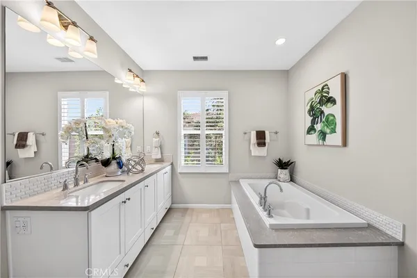 $1,698,000 | 245 Rodeo, Irvine, CA 92602