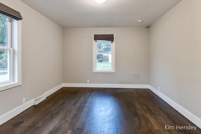 $354,900 | 273 Summit Avenue Northeast, Rockford, MI 49341