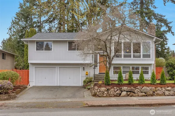 $899,950 | 17414 Brook Boulevard, Bothell, WA 98012