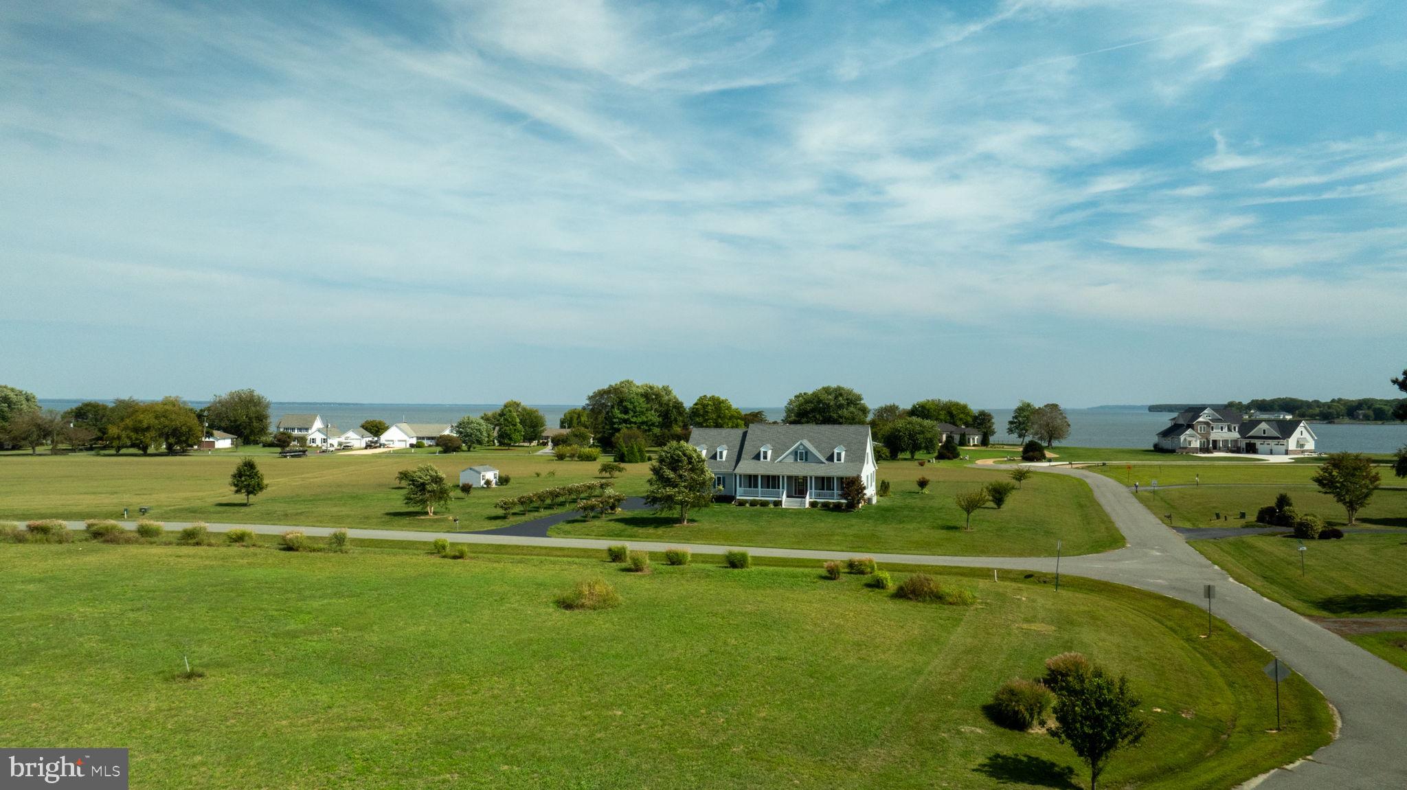 14 mile view of the Potomac River from 2nd story.