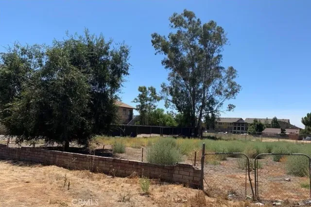 $149,990 | 4812700 Myers Moreno Valley, Moreno Valley, CA 92553