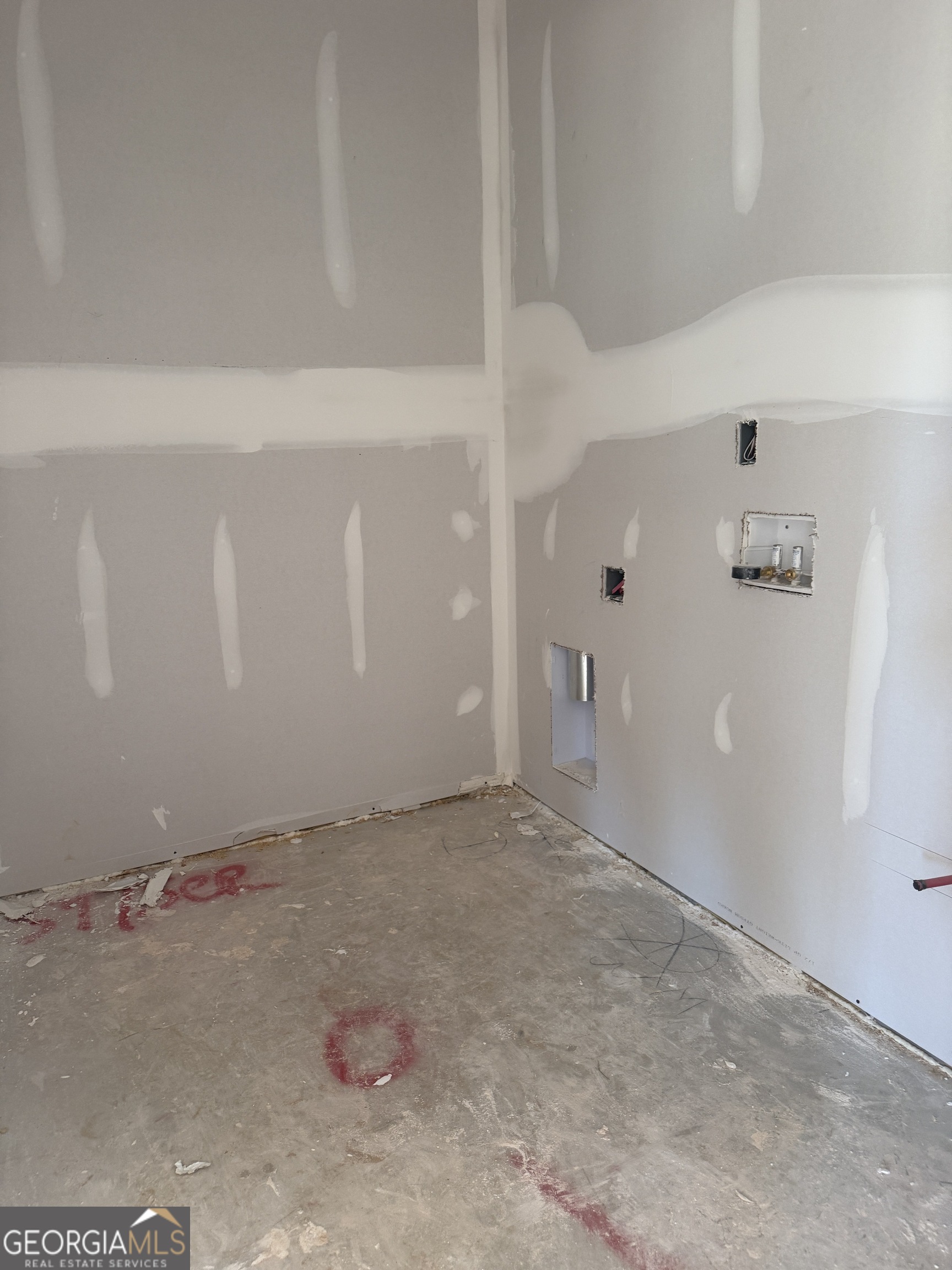 10 Rex Road Williamson, GA 30292 - Photo 26 of 63 a view of basement