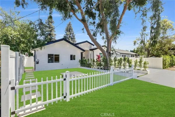 $2,495 | 7508 Claire Avenue, Reseda, CA 91335