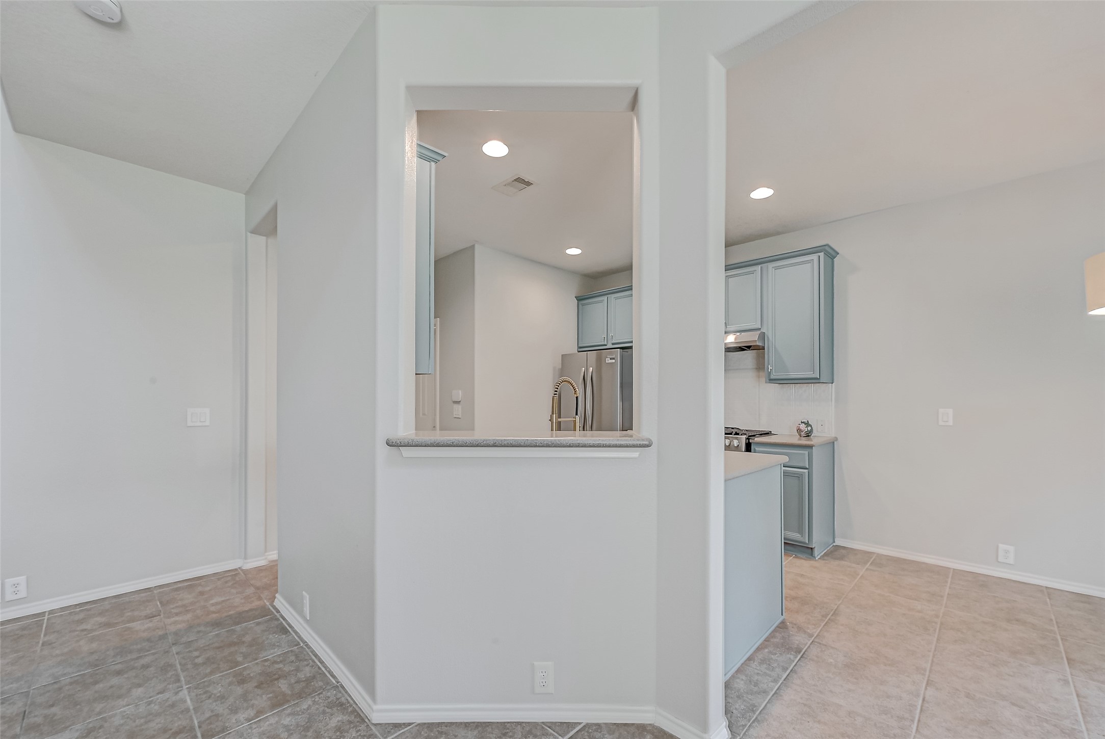 13600 Breton Ridge Street, Unit 32C Houston, TX 77070 - Photo 16 of 44
