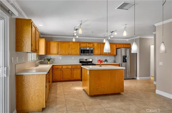 $4,000 | 26430 Antonio, Loma Linda, CA 92354