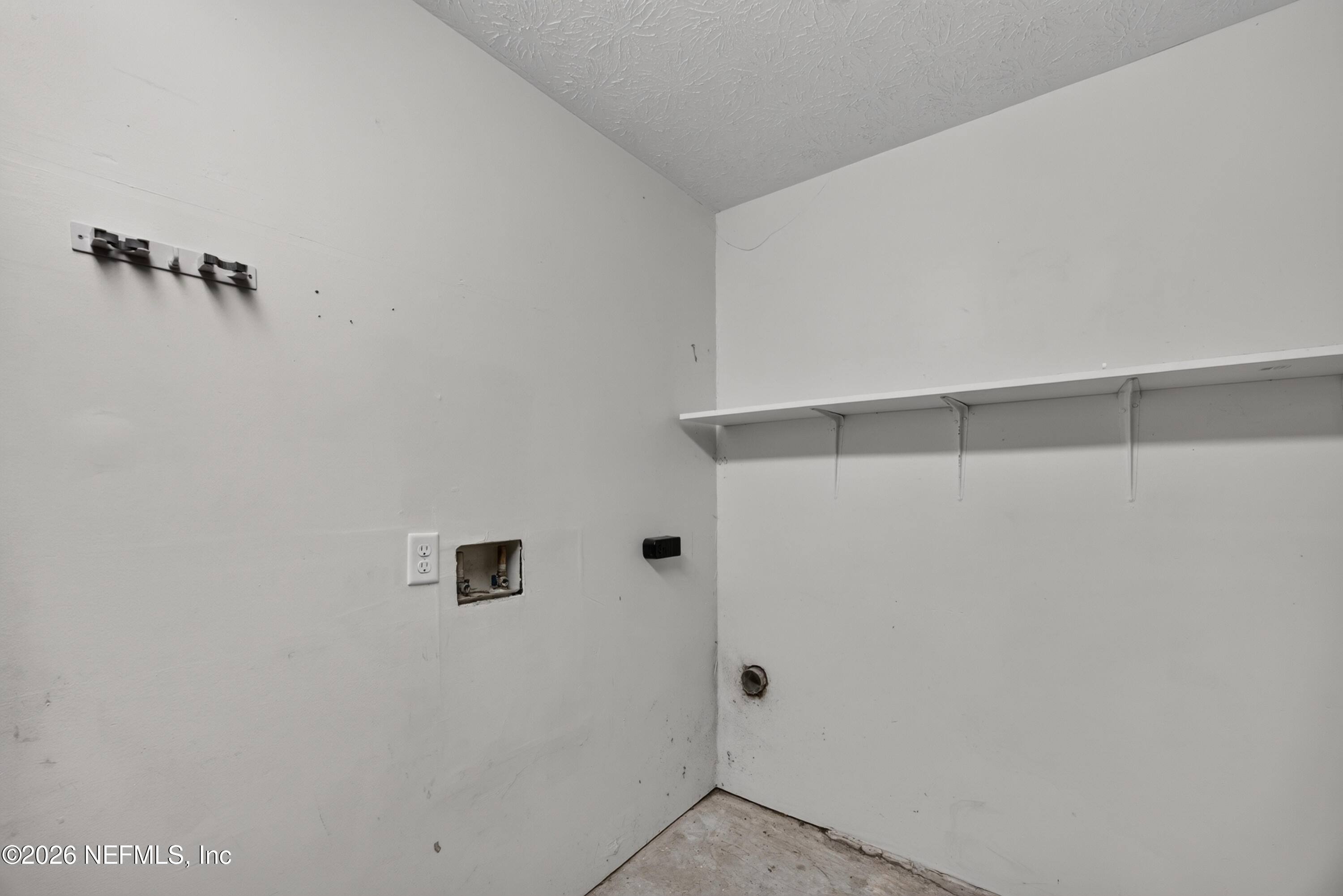 1083 Stokes Street Jacksonville, FL 32221 - Photo 26 of 31 26-Laundry Room