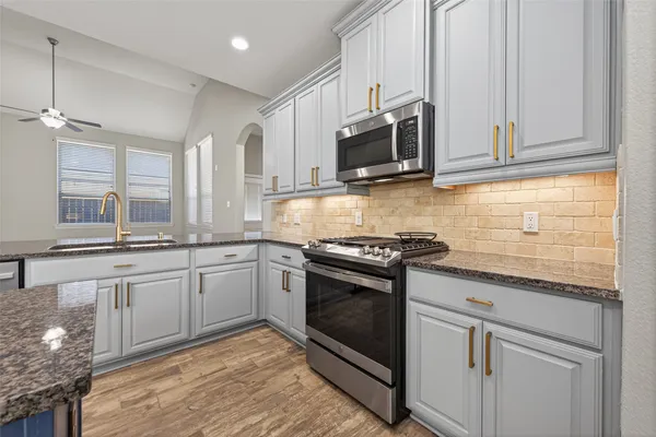 $2,800 | 16842 Ellicott Rock Drive, Humble, TX 77346