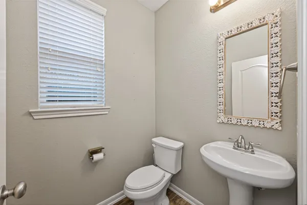 $2,800 | 16842 Ellicott Rock Drive, Humble, TX 77346
