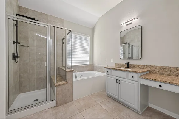 $2,800 | 16842 Ellicott Rock Drive, Humble, TX 77346