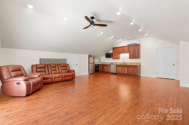 $749,000 | 256 Nahum Road, Moravian Falls, NC 28654