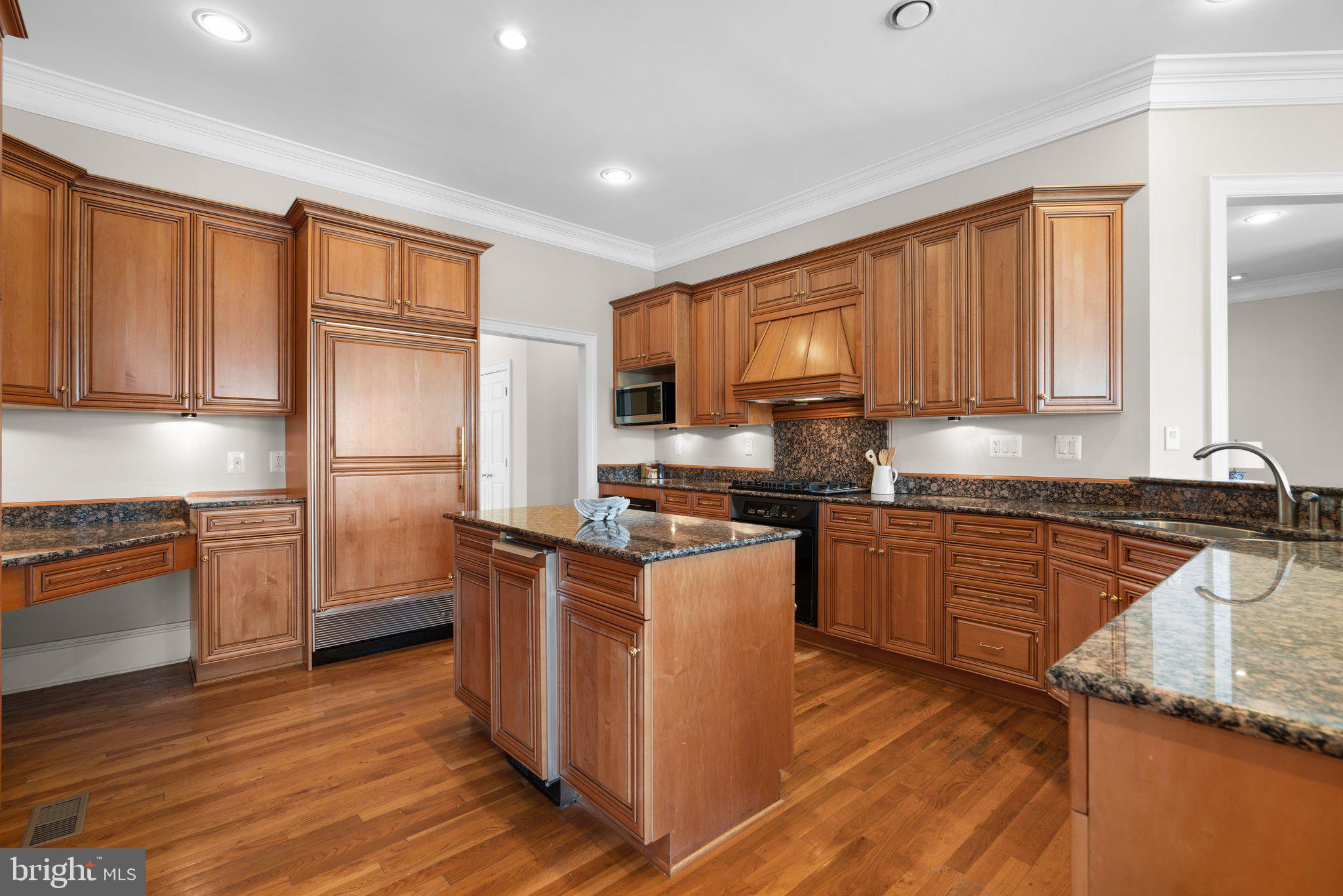 196 Southdown Road Edgewater, MD 21037 - Photo 14 of 86 Gallery Image 14