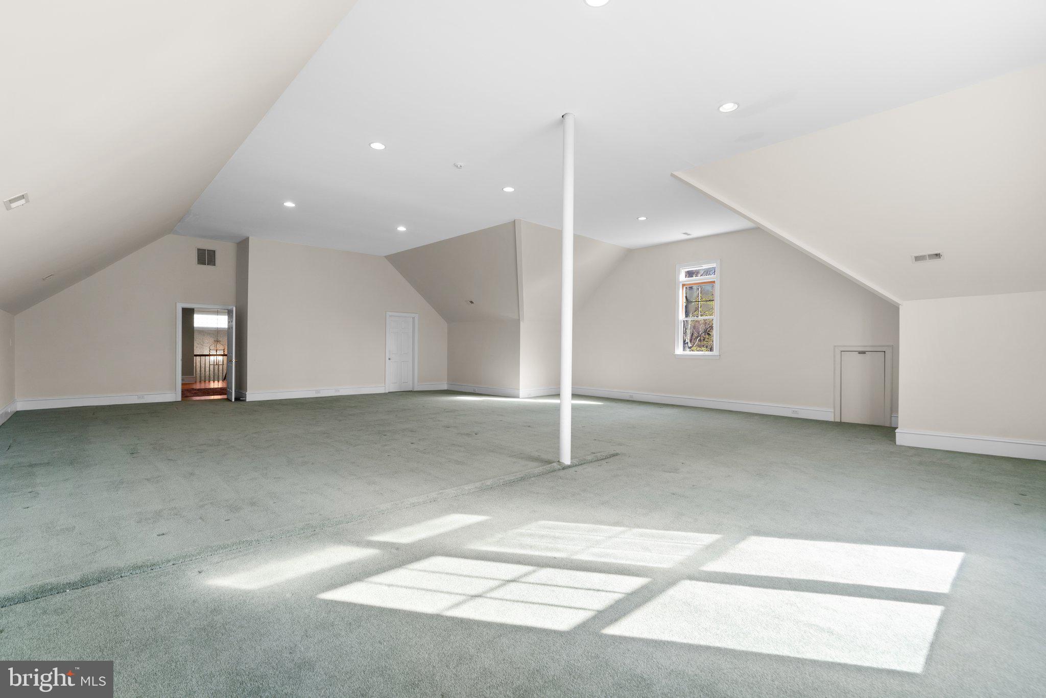 196 Southdown Road Edgewater, MD 21037 - Photo 51 of 86 Gallery Image 51