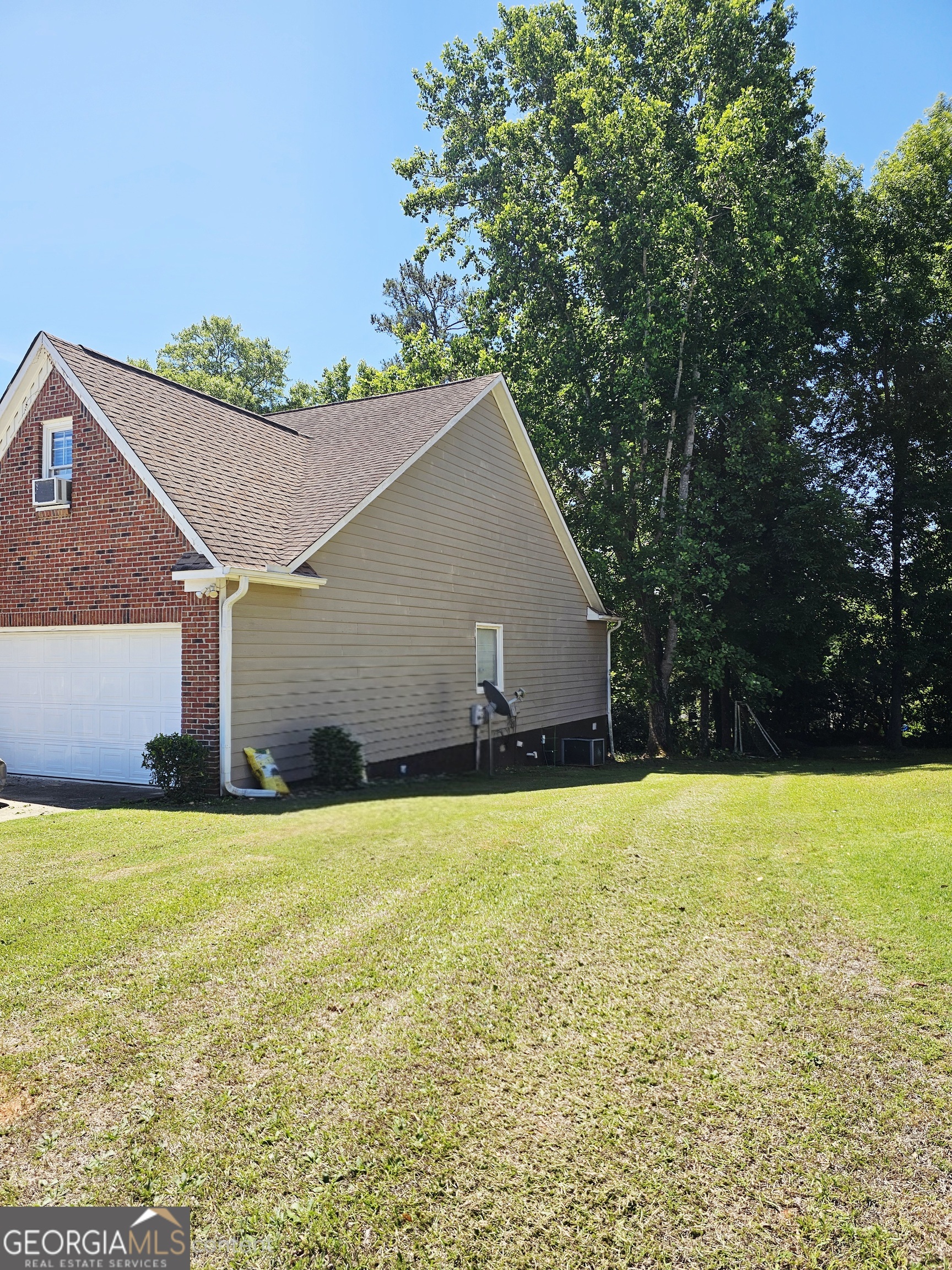 177 Springfield Boulevard Macon, GA 31210 - Photo 2 of 19