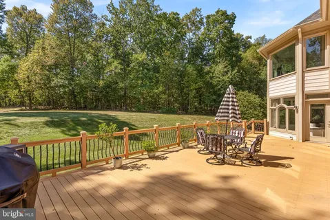 $1,899,999 | 20589 Myers Place, Leesburg, VA 20175