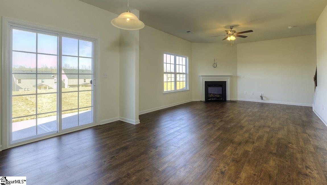 137 Lake Grove Road, Unit 136 Simpsonville, SC 29681 - Photo 9 of 26 Gallery Image 9