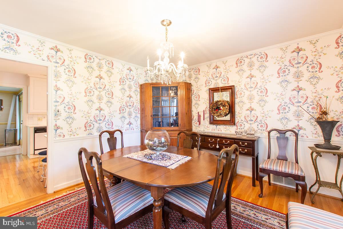 161 Devonshire Road Wilmington, DE 19803 - Photo 4 of 28 Dining Room