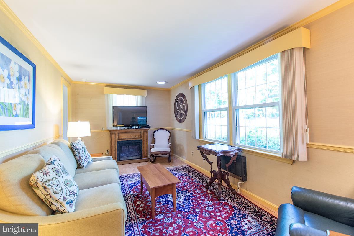 161 Devonshire Road Wilmington, DE 19803 - Photo 7 of 28 Family Room
