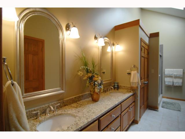 6920 Cook Road Powell, OH 43065 - Photo 14 of 18 Gallery Image 14
