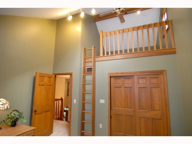 6920 Cook Road Powell, OH 43065 - Photo 15 of 18 Gallery Image 15