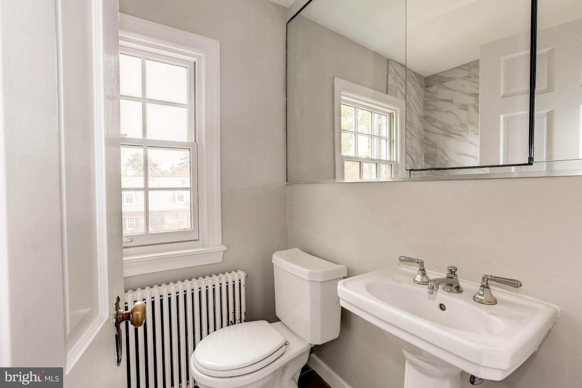 7818 Custer Road Bethesda, MD 20814 - Photo 21 of 30 Bathroom #3