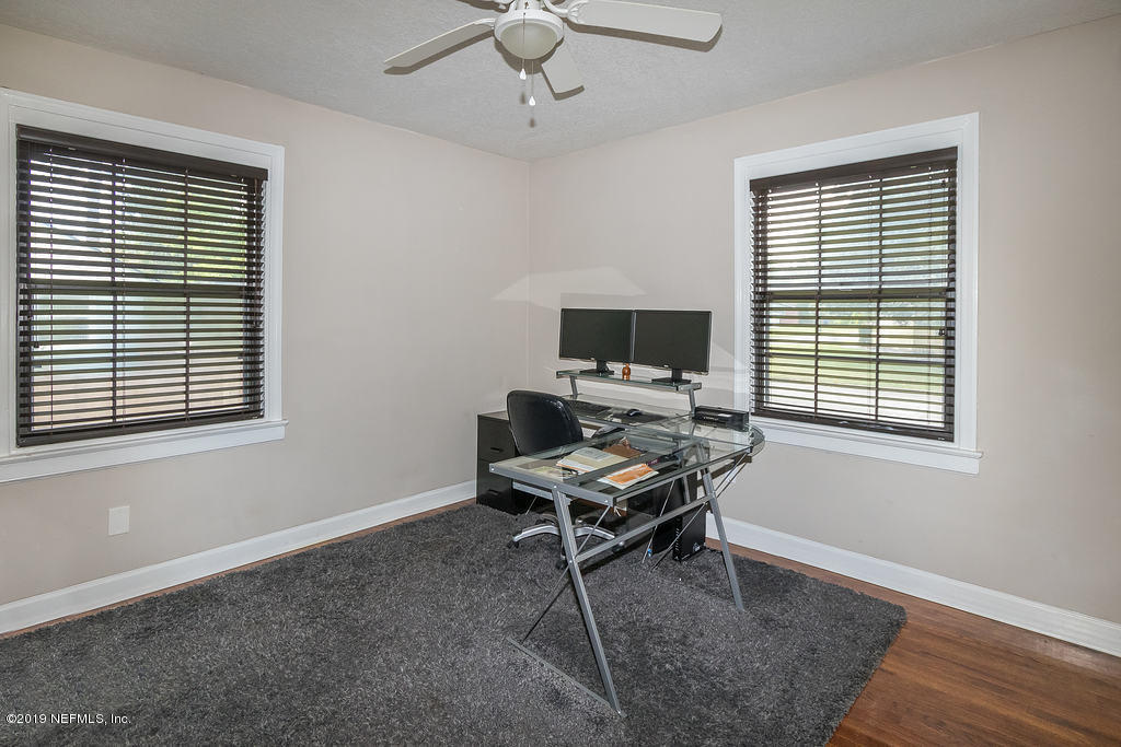 2112 Redfern Road Jacksonville, FL 32207 - Photo 20 of 28 bedroom 3