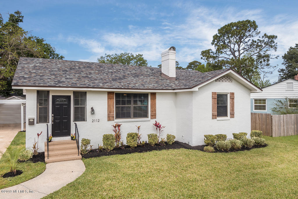 2112 Redfern Road Jacksonville, FL 32207 - Photo 2 of 28 front of home