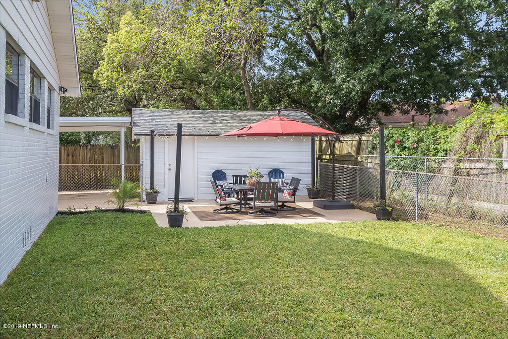 2112 Redfern Road Jacksonville, FL 32207 - Photo 26 of 28 backyard (2)