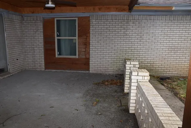 a view of outdoor space