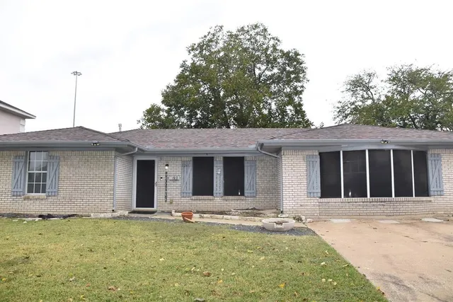 a view of a house with a patio