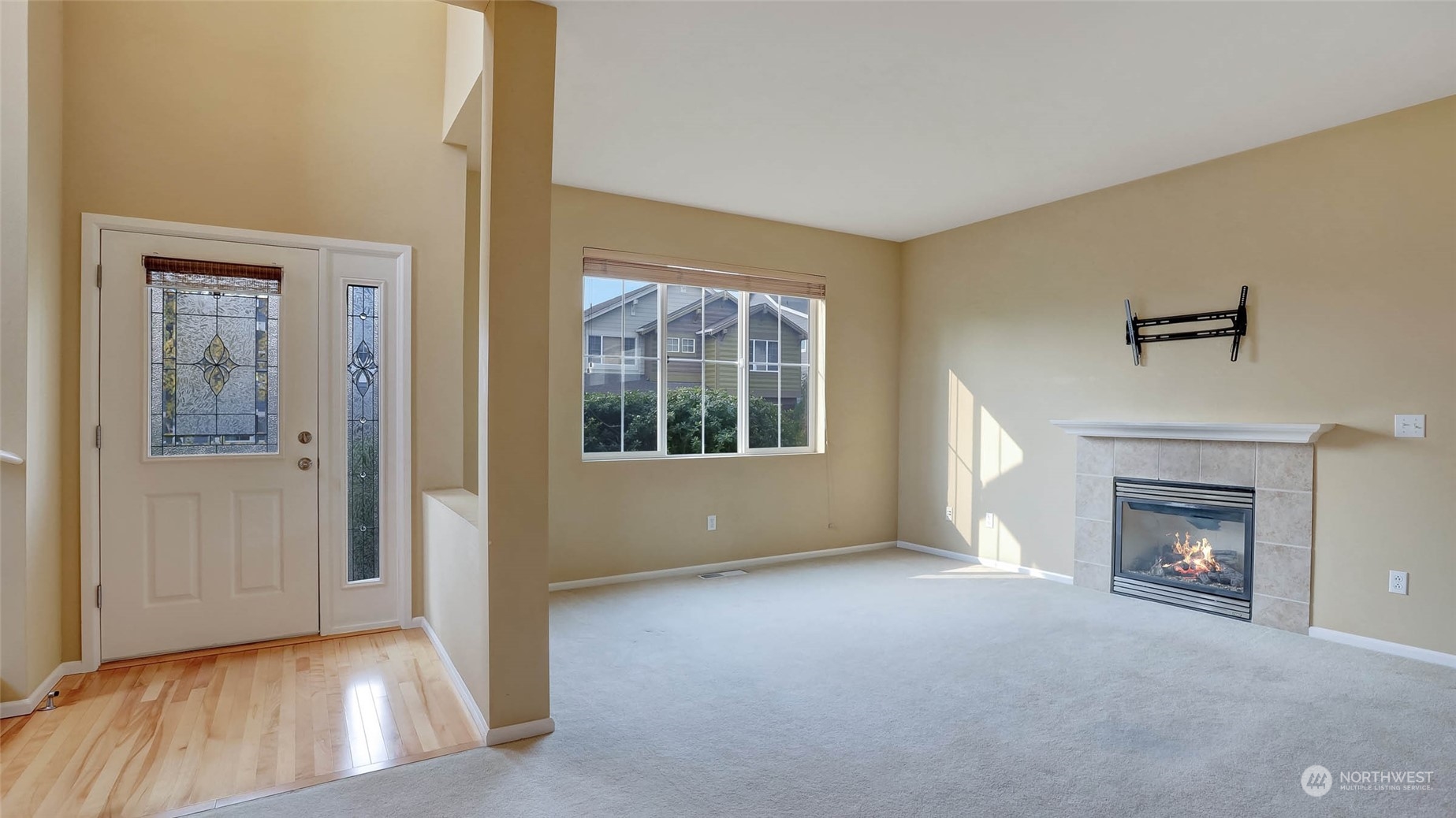 17074 166th Place Southeast Renton, WA 98058 - Photo 3 of 27 Gallery Image 3