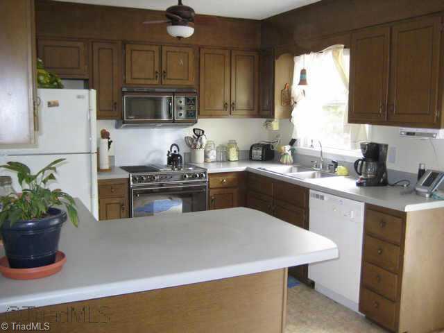 4620 Hale Road Climax, NC 27233 - Photo 5 of 9 Other. Eat-In Kitchen- View 2