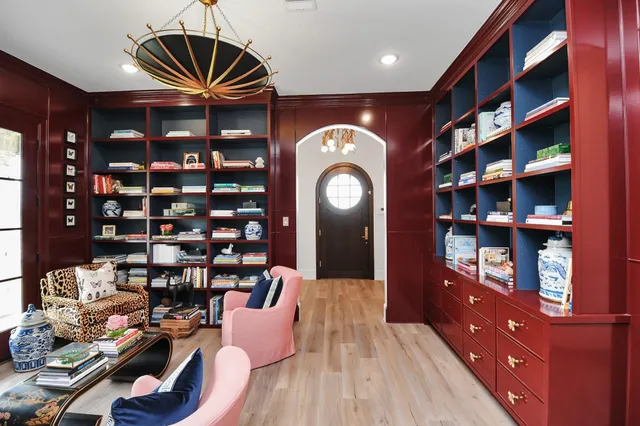 a view of a workspace with furniture