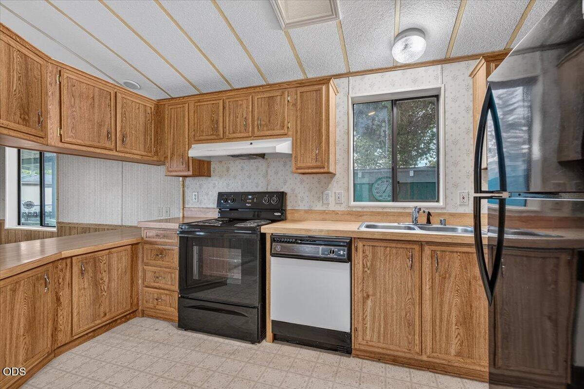 7 Brophy Way, Unit 5 Shady Cove, OR 97539 - Photo 9 of 22 Gallery Image 9