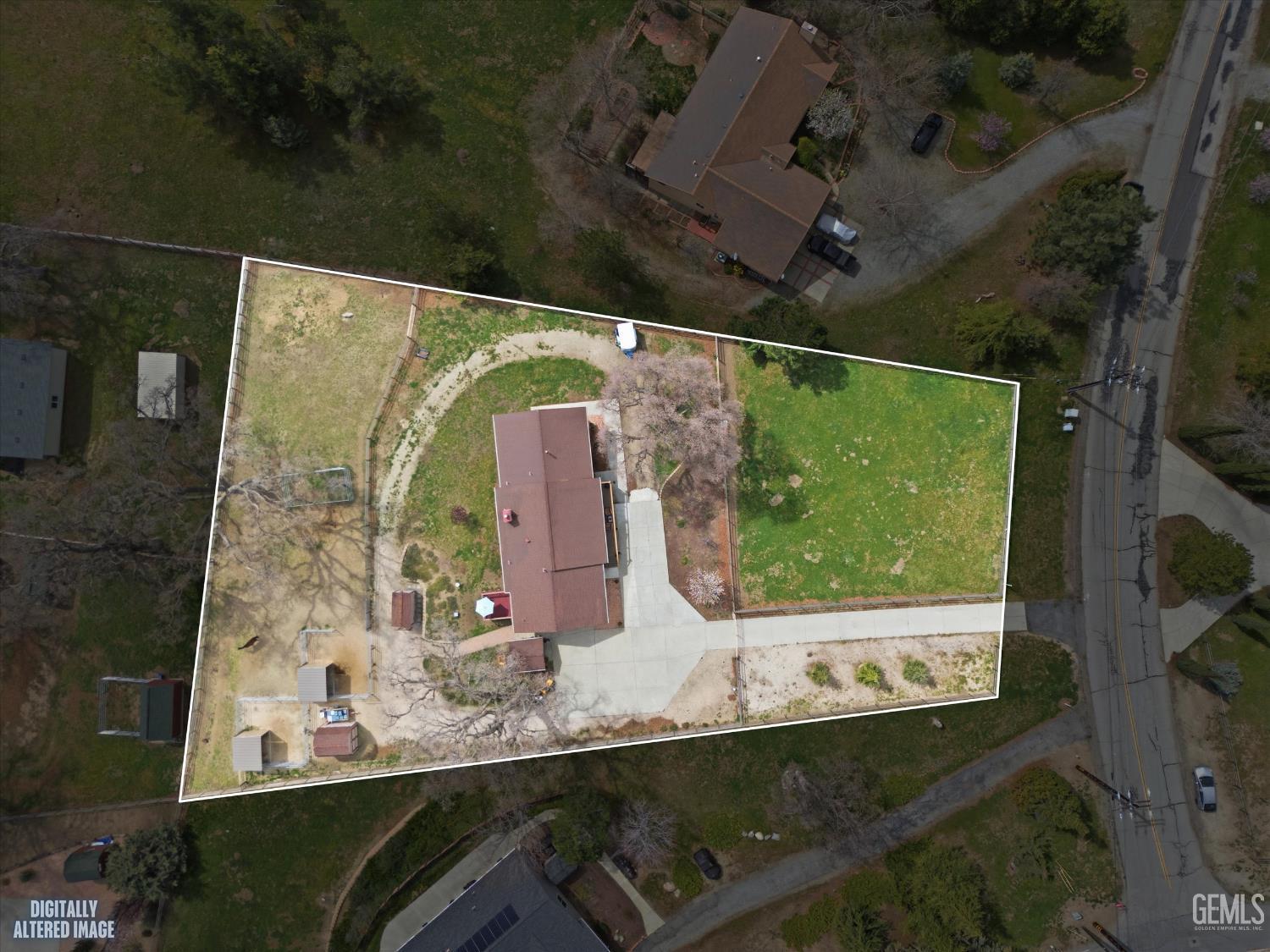 Undisclosed Address Tehachapi, CA 93561 - Photo 31 of 47