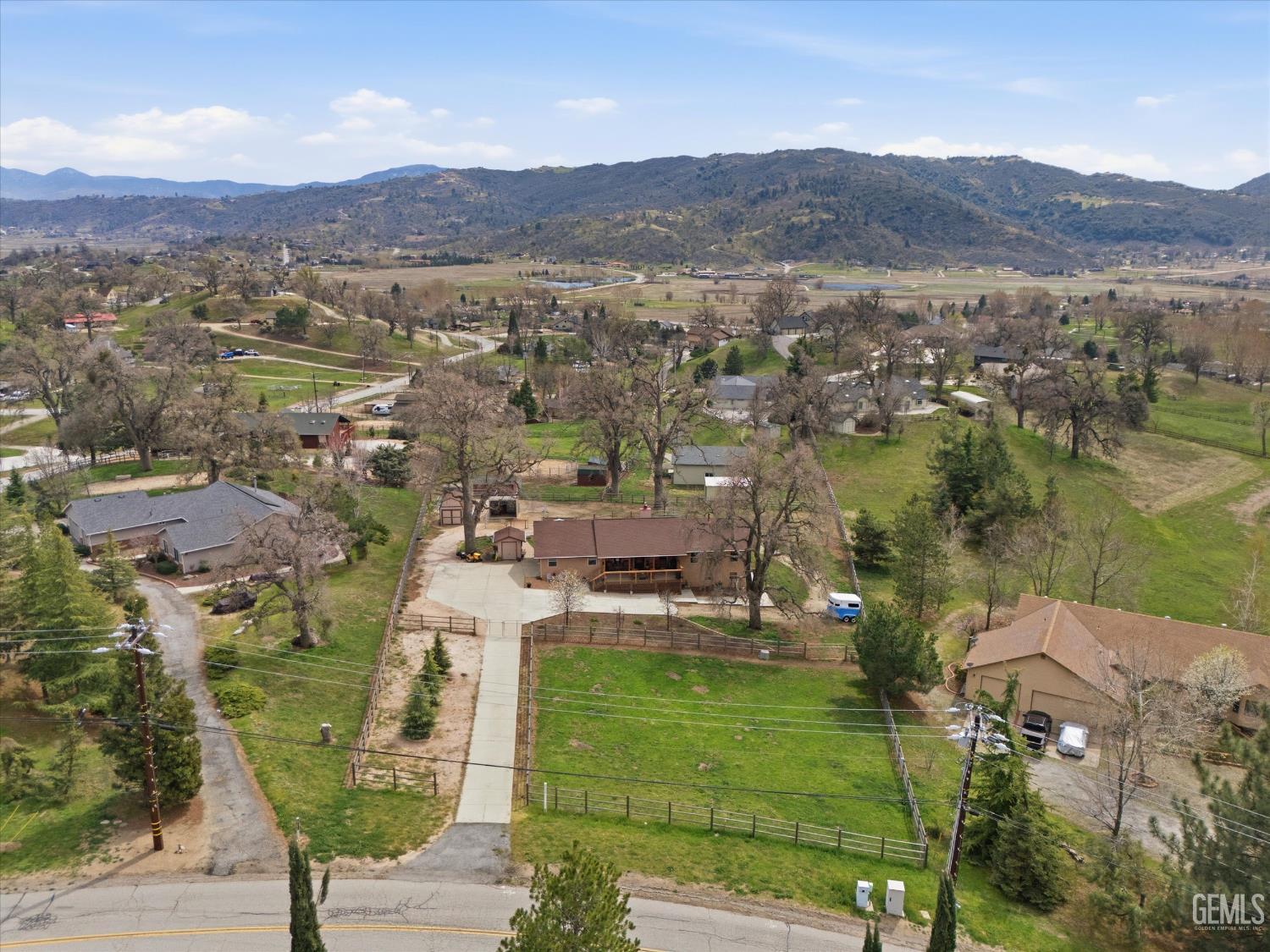 Undisclosed Address Tehachapi, CA 93561 - Photo 32 of 47