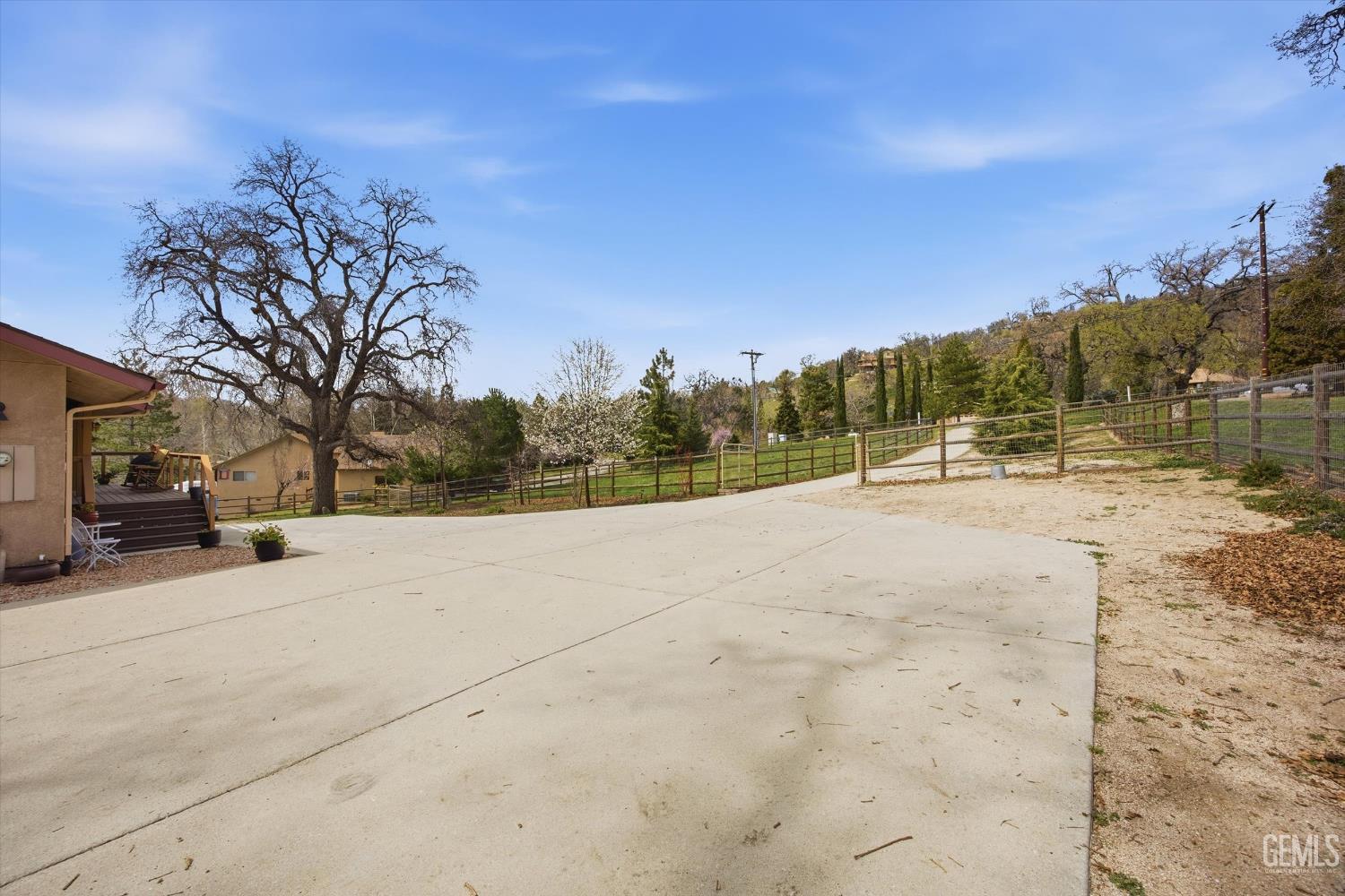 Undisclosed Address Tehachapi, CA 93561 - Photo 35 of 47