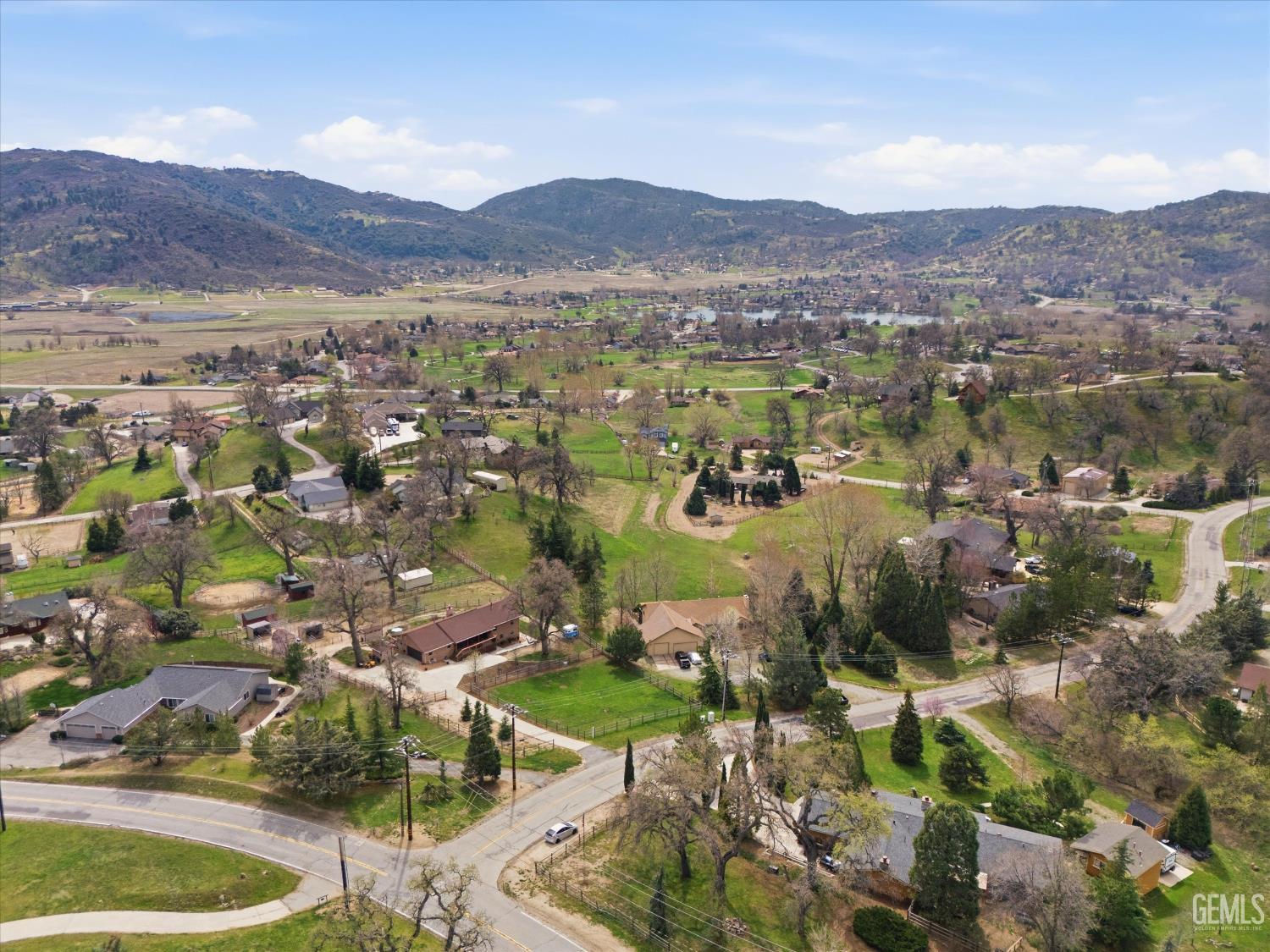 Undisclosed Address Tehachapi, CA 93561 - Photo 40 of 47