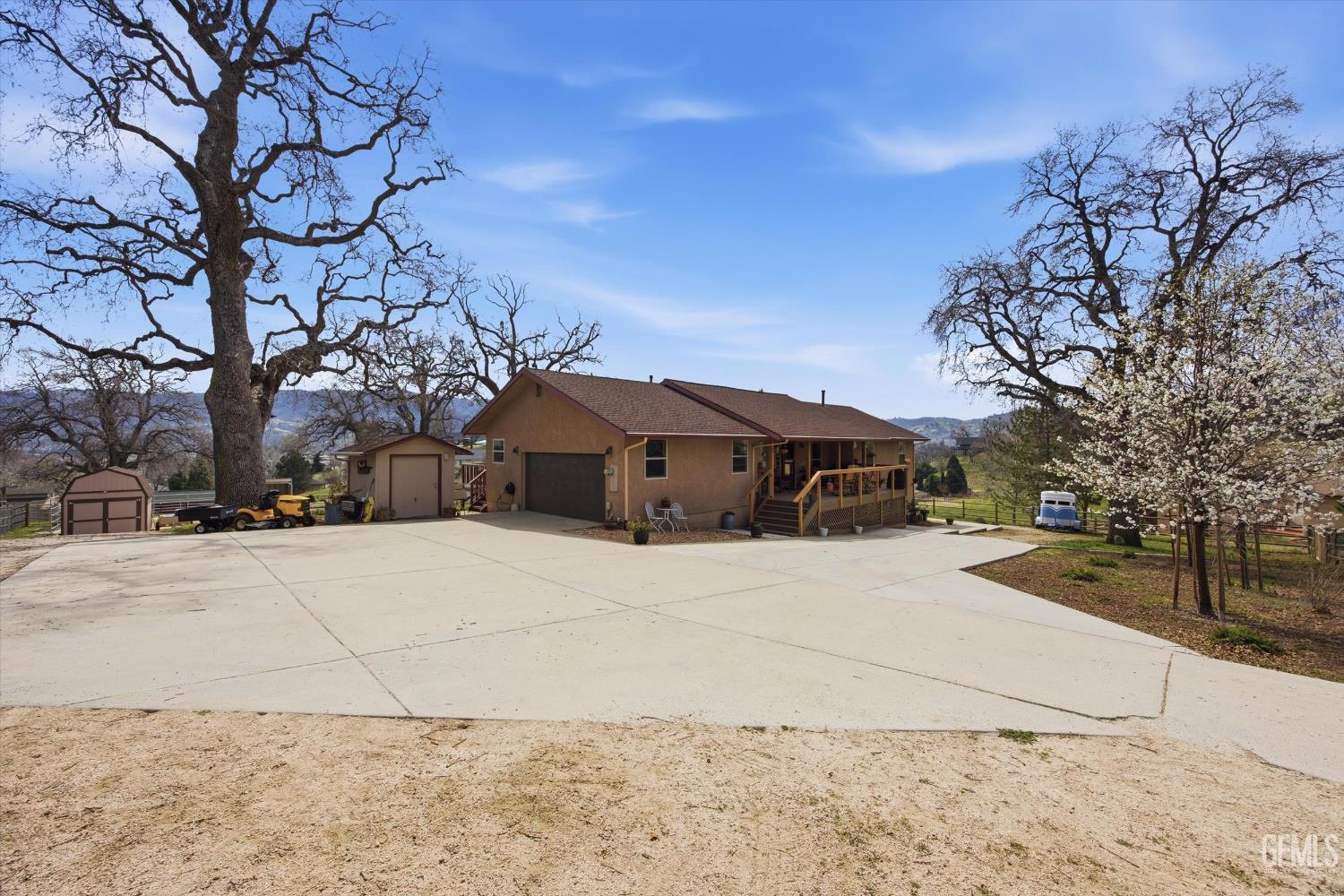 Undisclosed Address Tehachapi, CA 93561 - Photo 43 of 47