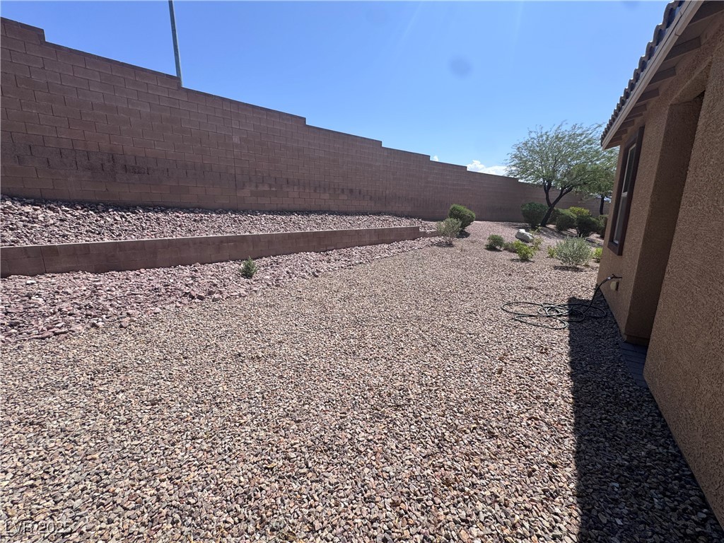 2653 Crystal Blue Street Laughlin, NV 89029 - Photo 20 of 26