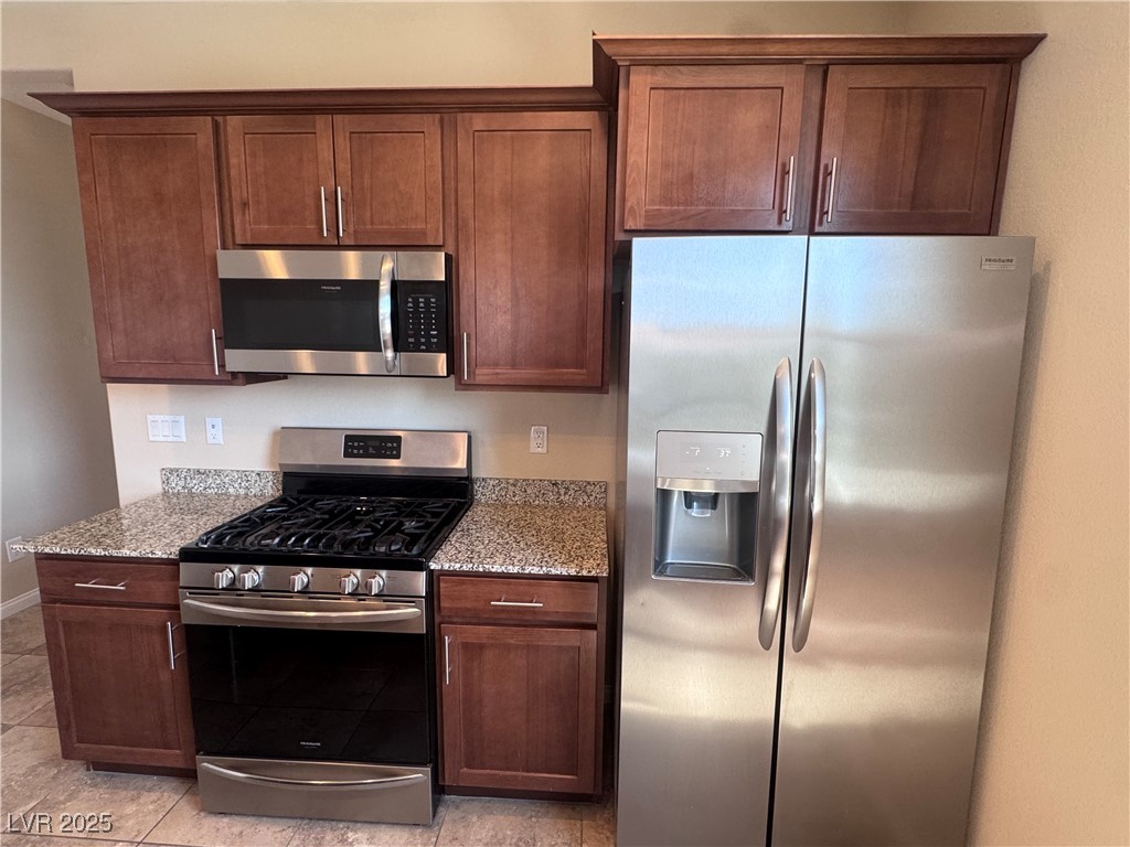 2653 Crystal Blue Street Laughlin, NV 89029 - Photo 7 of 26