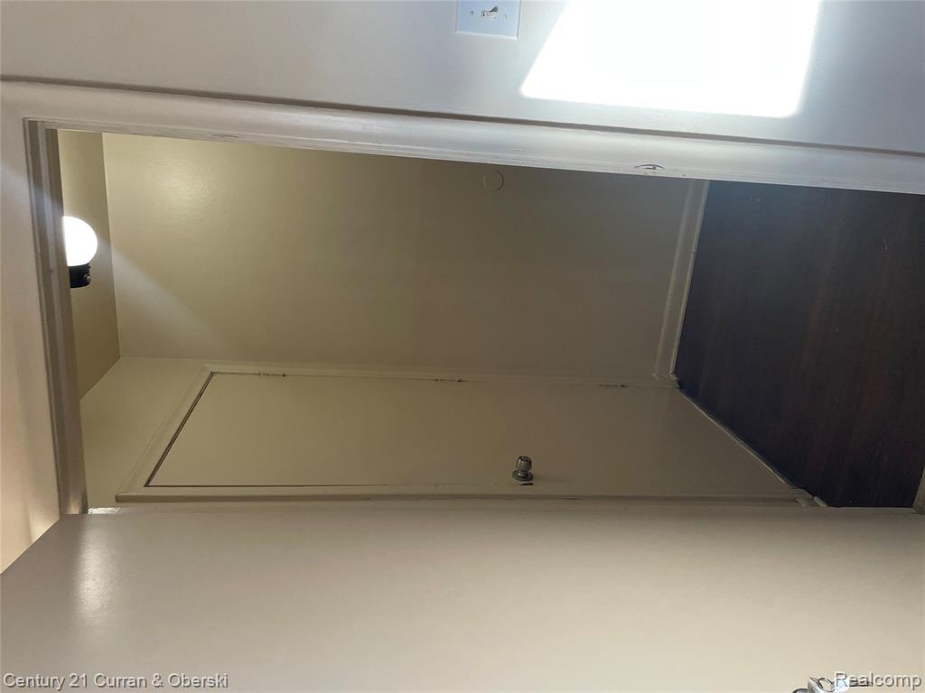125 Arcola Street, Unit 6 Inkster, MI 48141 - Photo 2 of 17