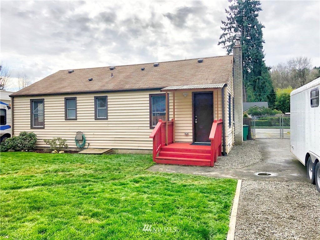 3614 Southeast 5th Place Renton, WA 98058 - Photo 14 of 18 Gallery Image 14