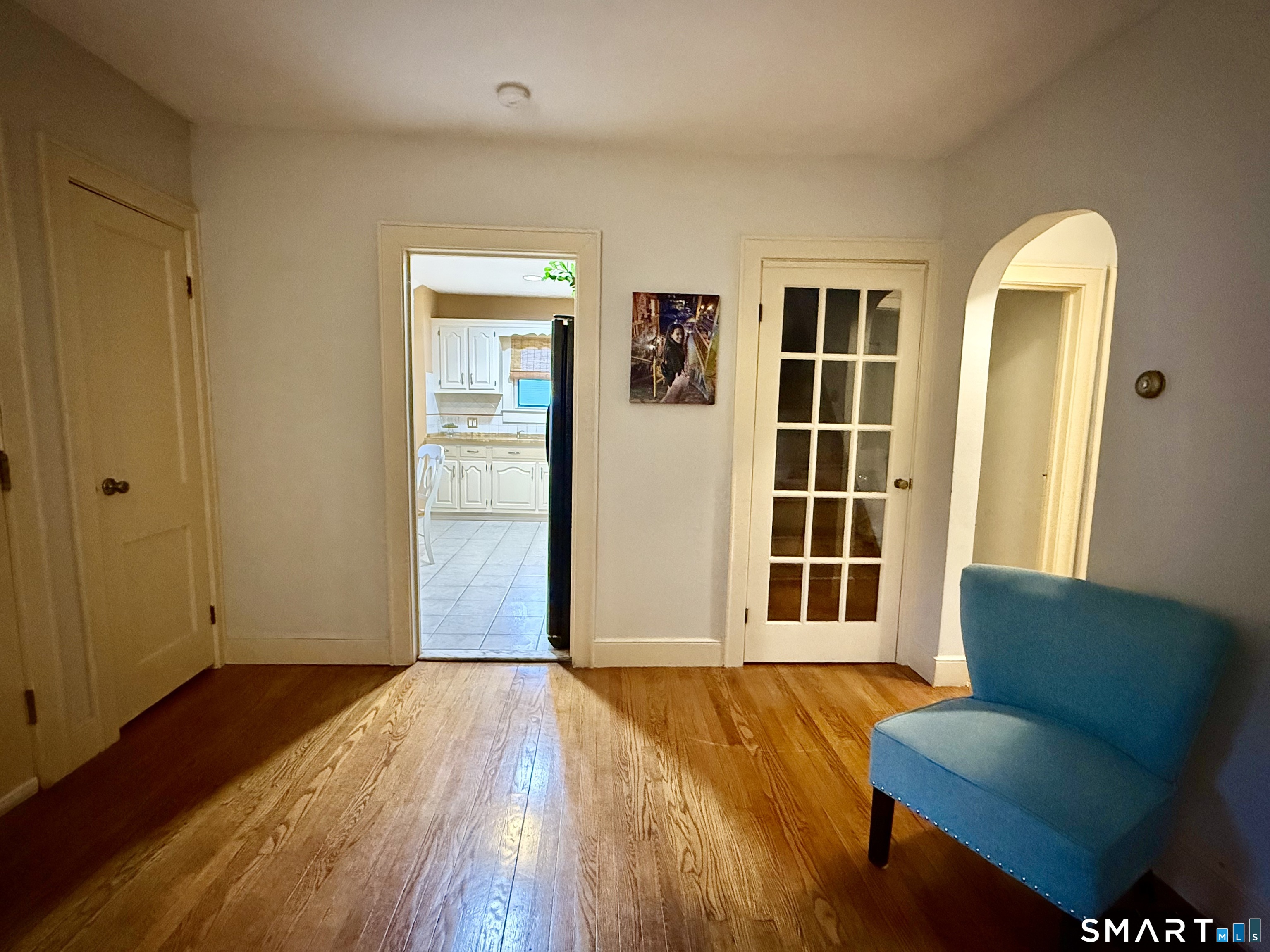 3330 Old Town Road Bridgeport, CT 06606 - Photo 4 of 20 Gallery Image 4