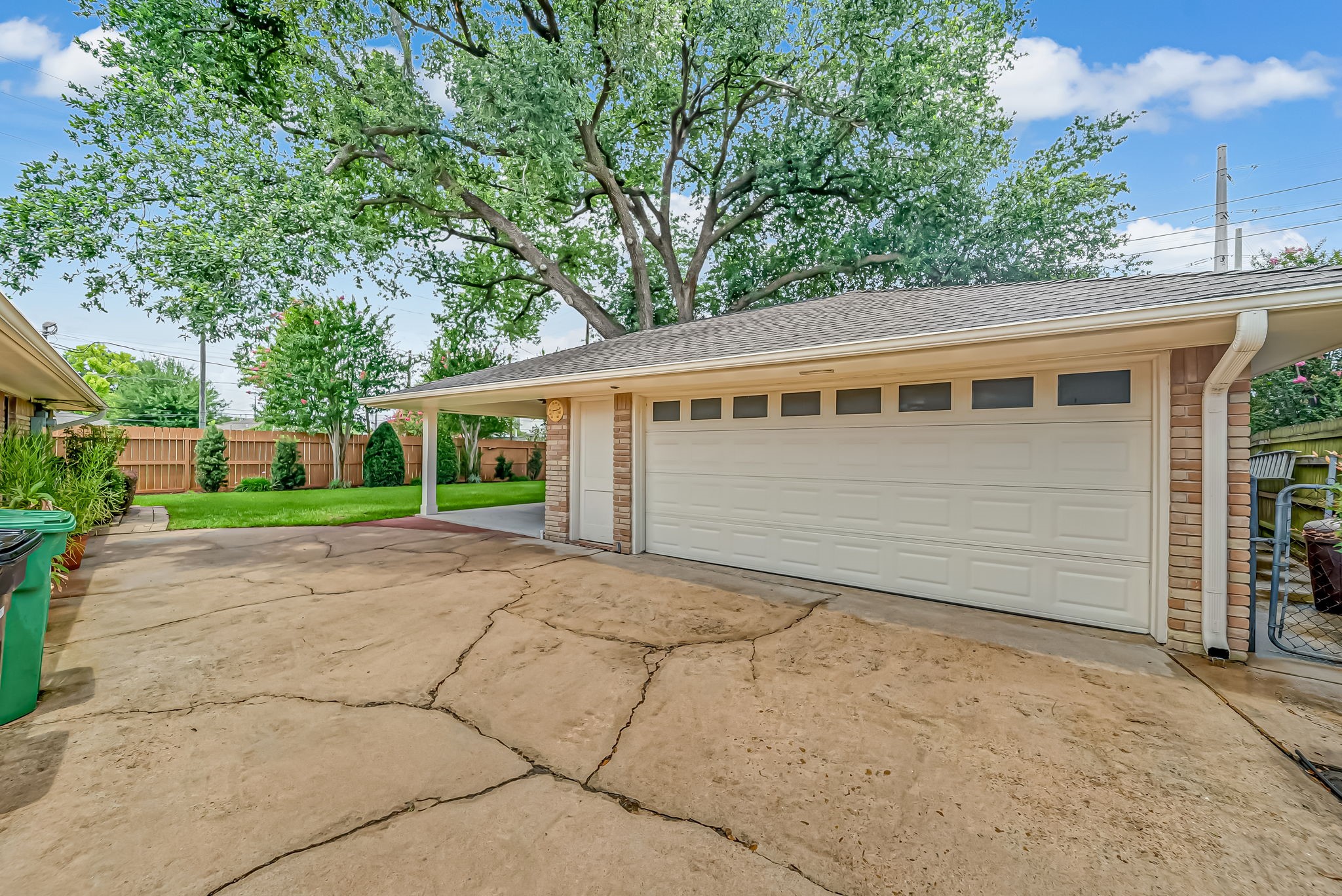 1330 Foxwood Road Houston, TX 77008 - Photo 28 of 30
