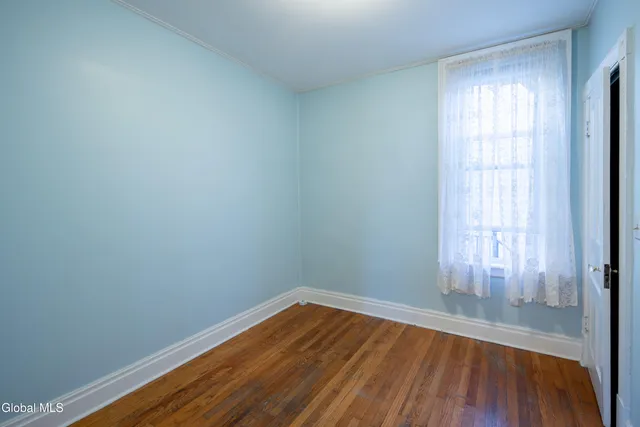 $1,400 | 1871 9th Avenue, Unit 1, Watervliet, NY 12189