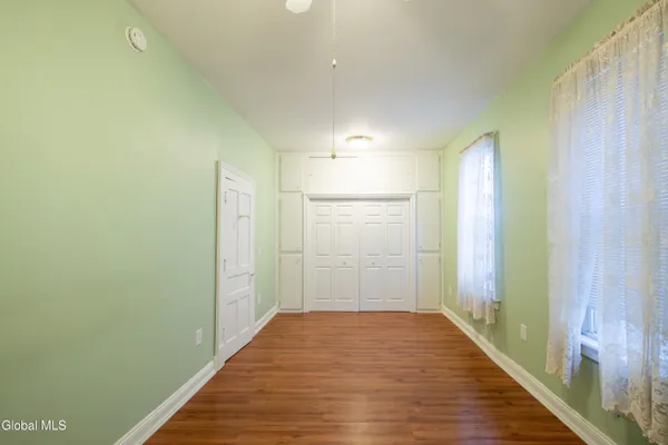 $1,400 | 1871 9th Avenue, Unit 1, Watervliet, NY 12189