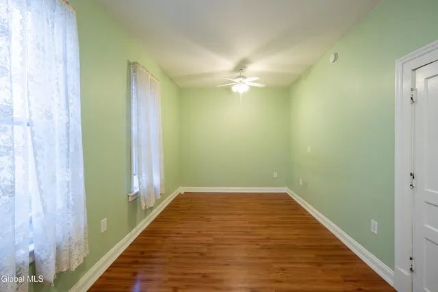 $1,400 | 1871 9th Avenue, Unit 1, Watervliet, NY 12189